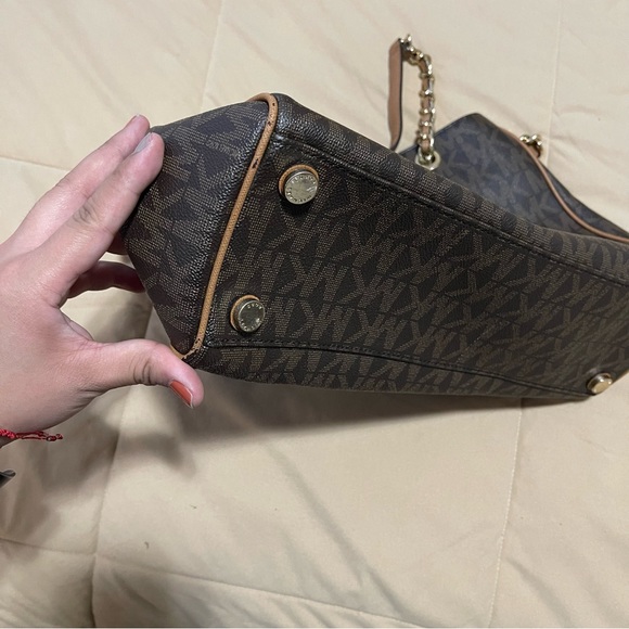 🌈 Lovely MK purse - Picture 7 of 9